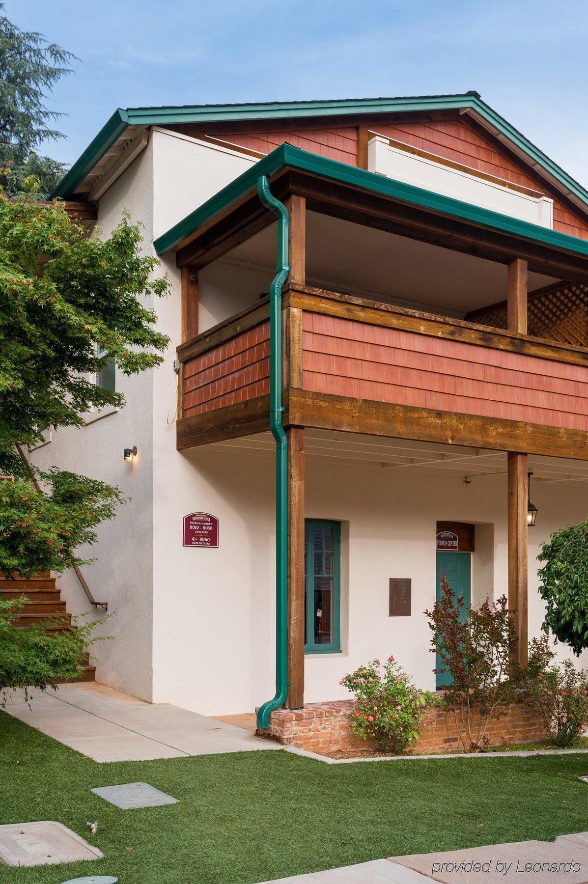 Grass Valley Courtyard Suites Luaran gambar