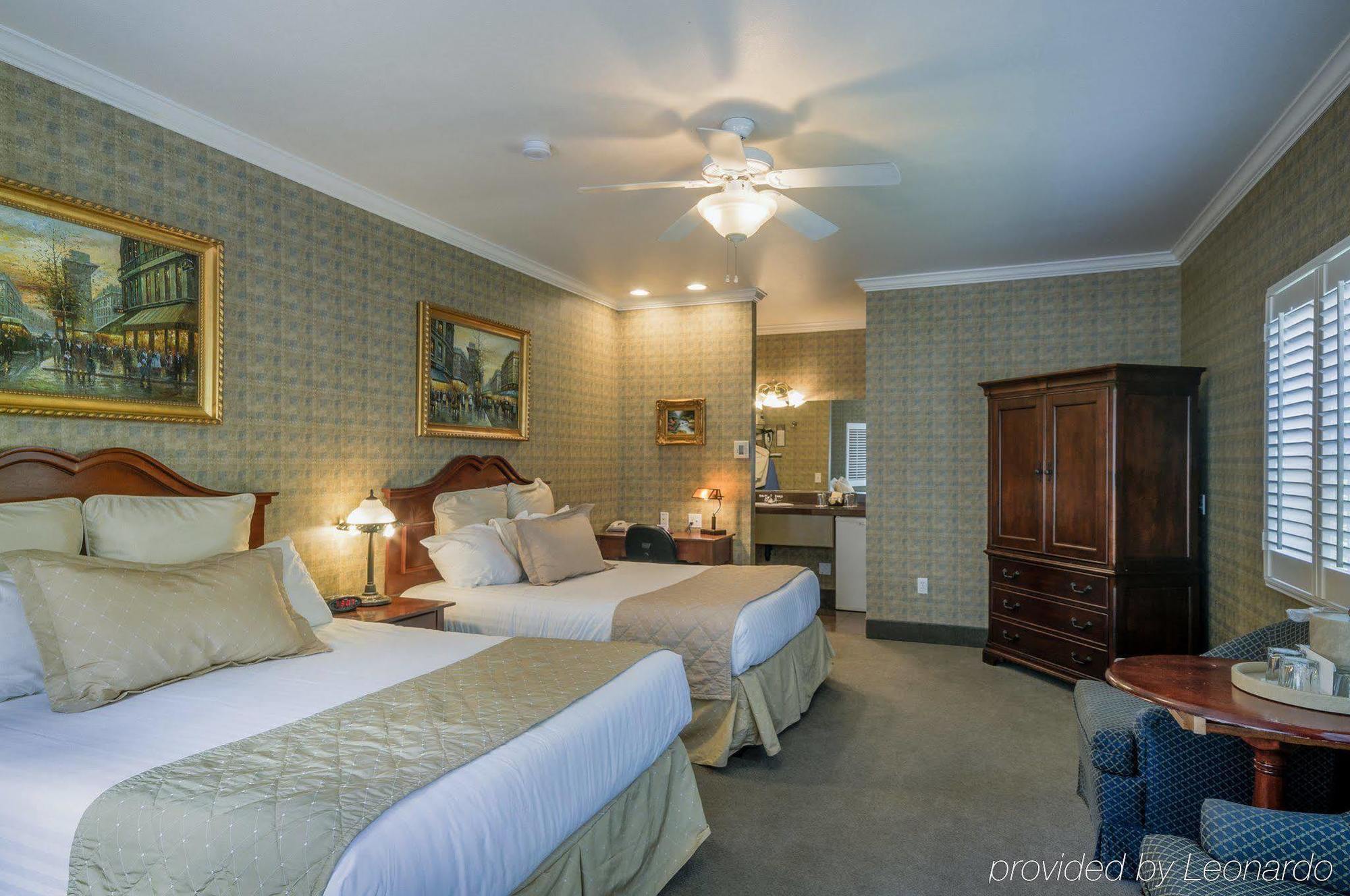 Grass Valley Courtyard Suites Luaran gambar