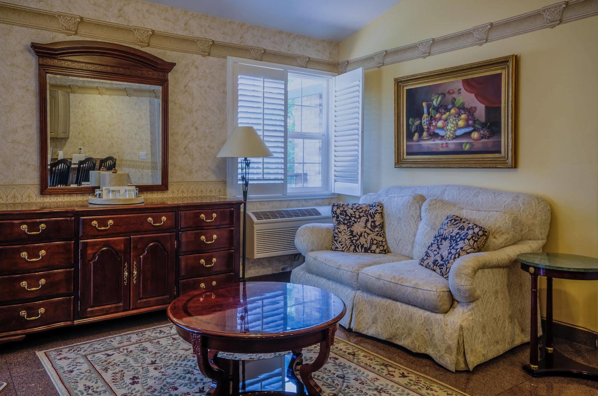 Grass Valley Courtyard Suites Luaran gambar