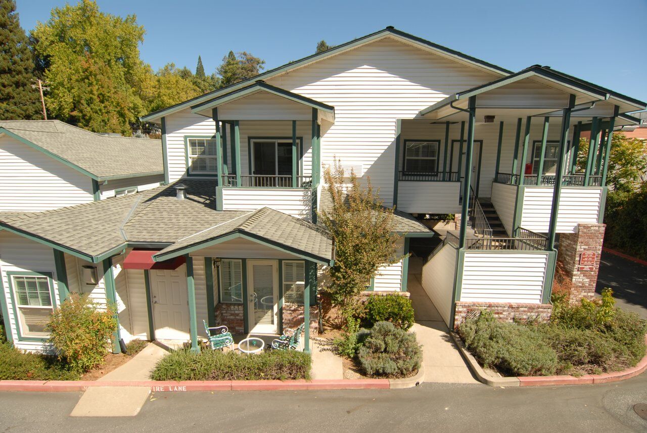 Grass Valley Courtyard Suites Luaran gambar
